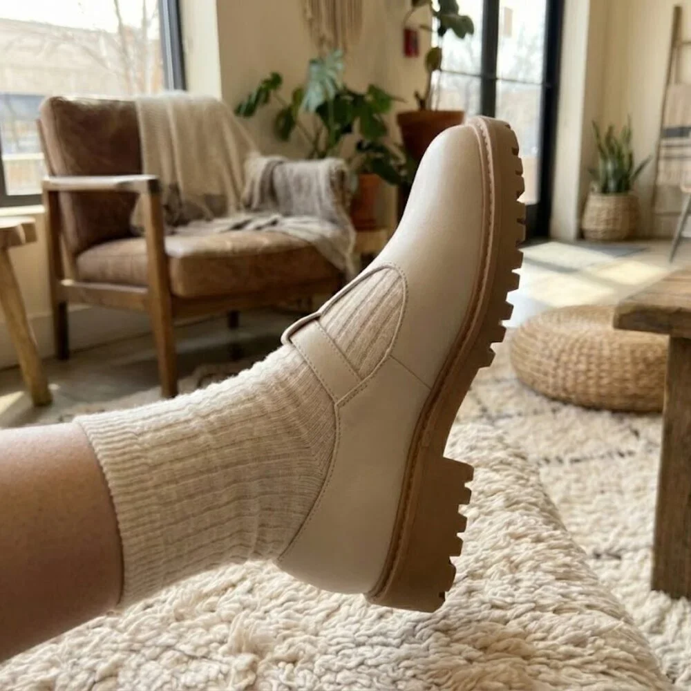 NWT SODA Cream Chunky T-Strap Platform Mary Jane Loafers - Picture 5 of 7